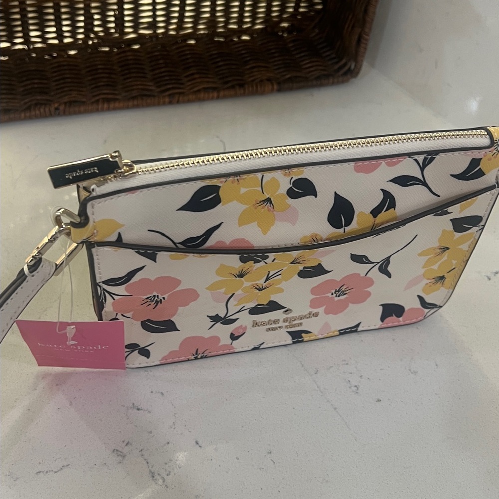 Kate Spade NWT Lily Blooms Printed Trip Wristlet Clutch - Picture 6 of 14